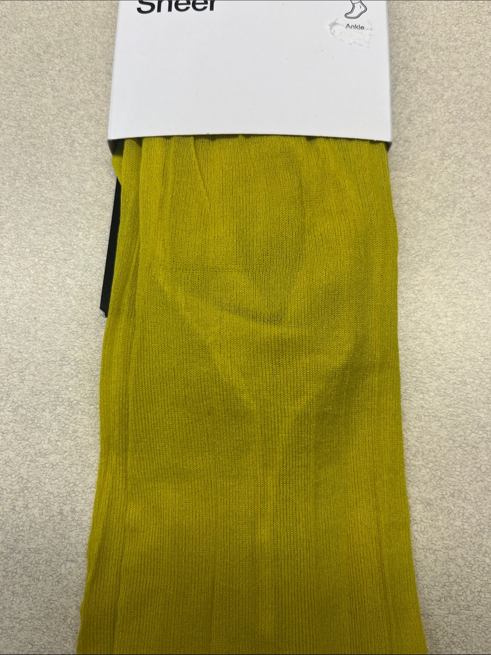 Nike Sheer Socks in Olive Yellow - Picture 4 of 8